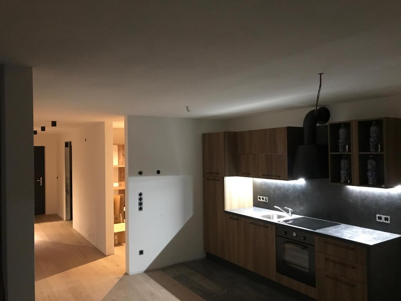 Antonya Apartments Schenna Luaran gambar